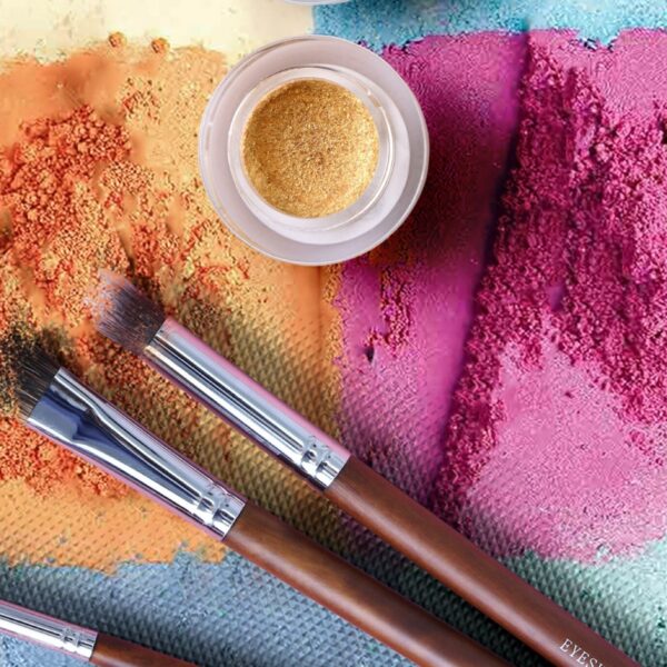 Home expert strategies for banishing wrinkles and fine lines around the eyes!