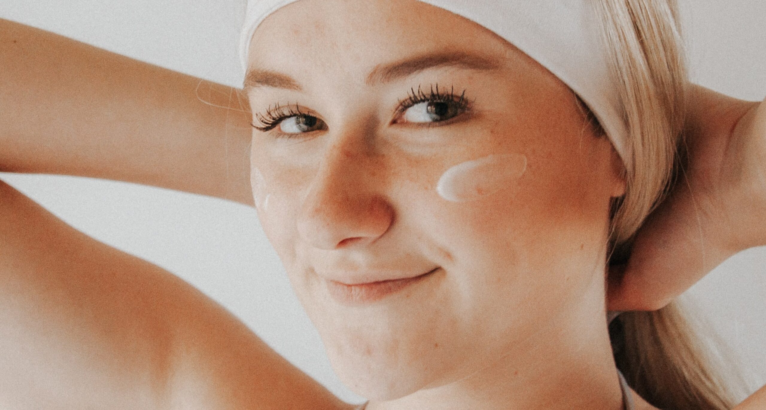 how essential oils can enhance your beauty routine and well being!